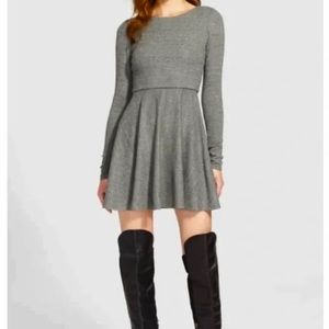 Alice + Olivia Brinley Gray Knit Long Sleeve Mini Dress